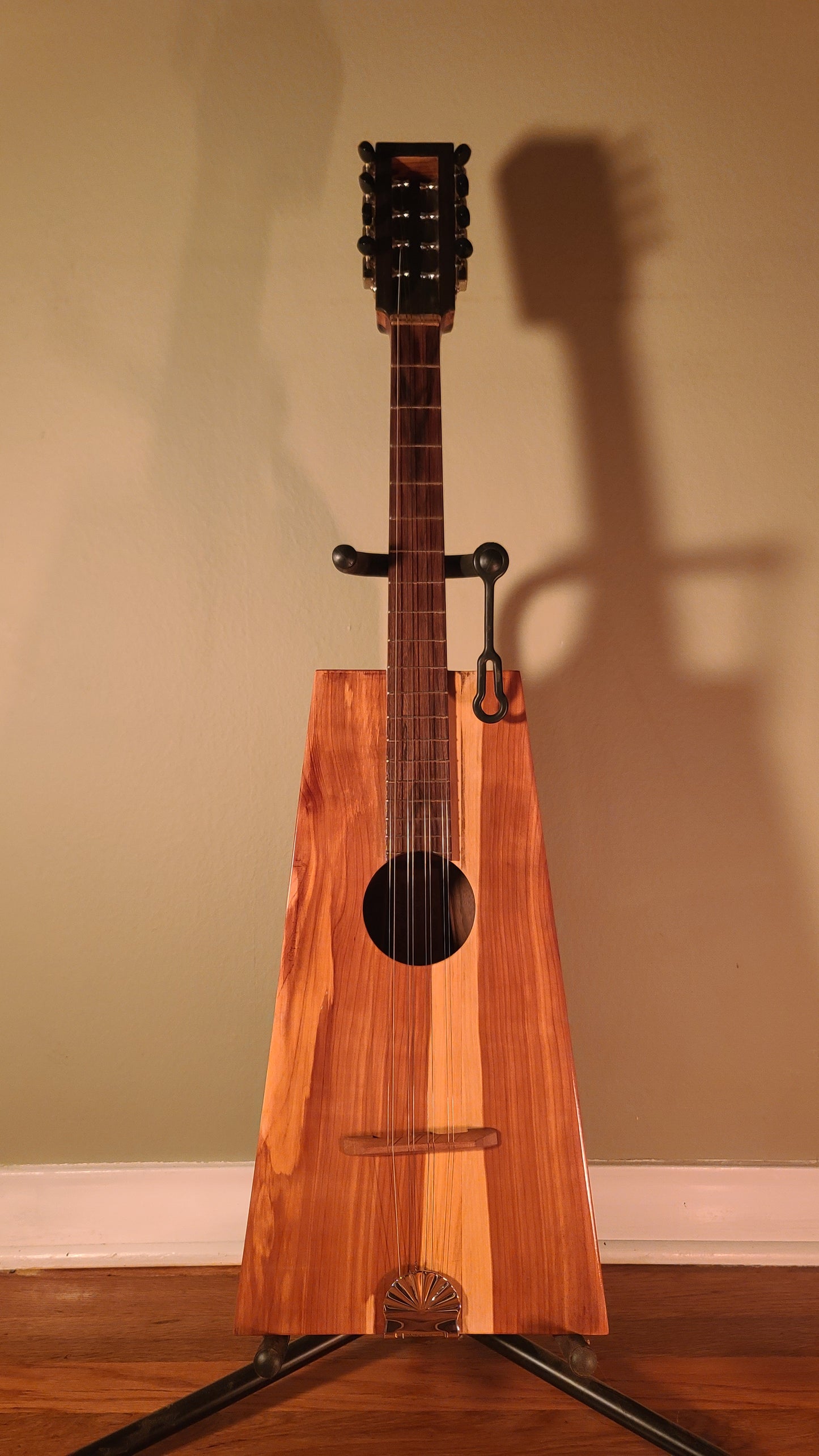 Mayfield Instrument Number 125 - Guitalin LMN-8