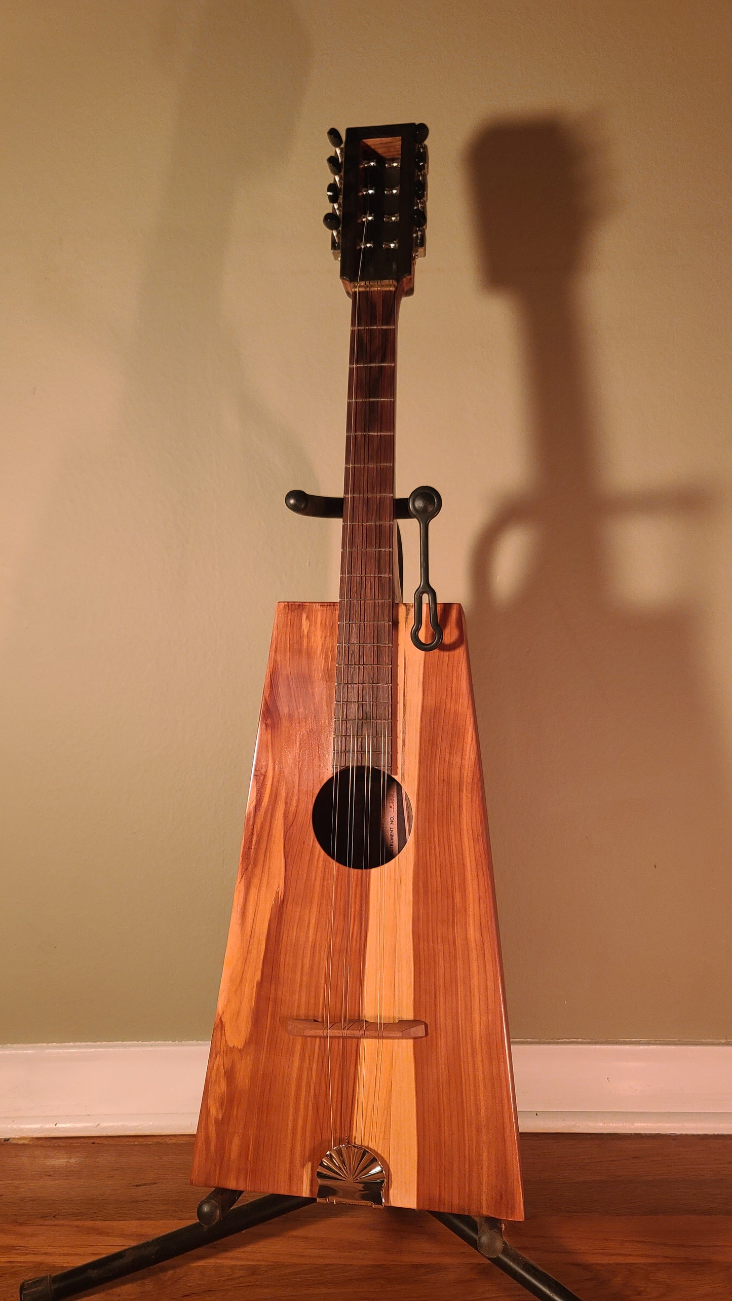 Mayfield Instrument Number 125 - Guitalin LMN-8