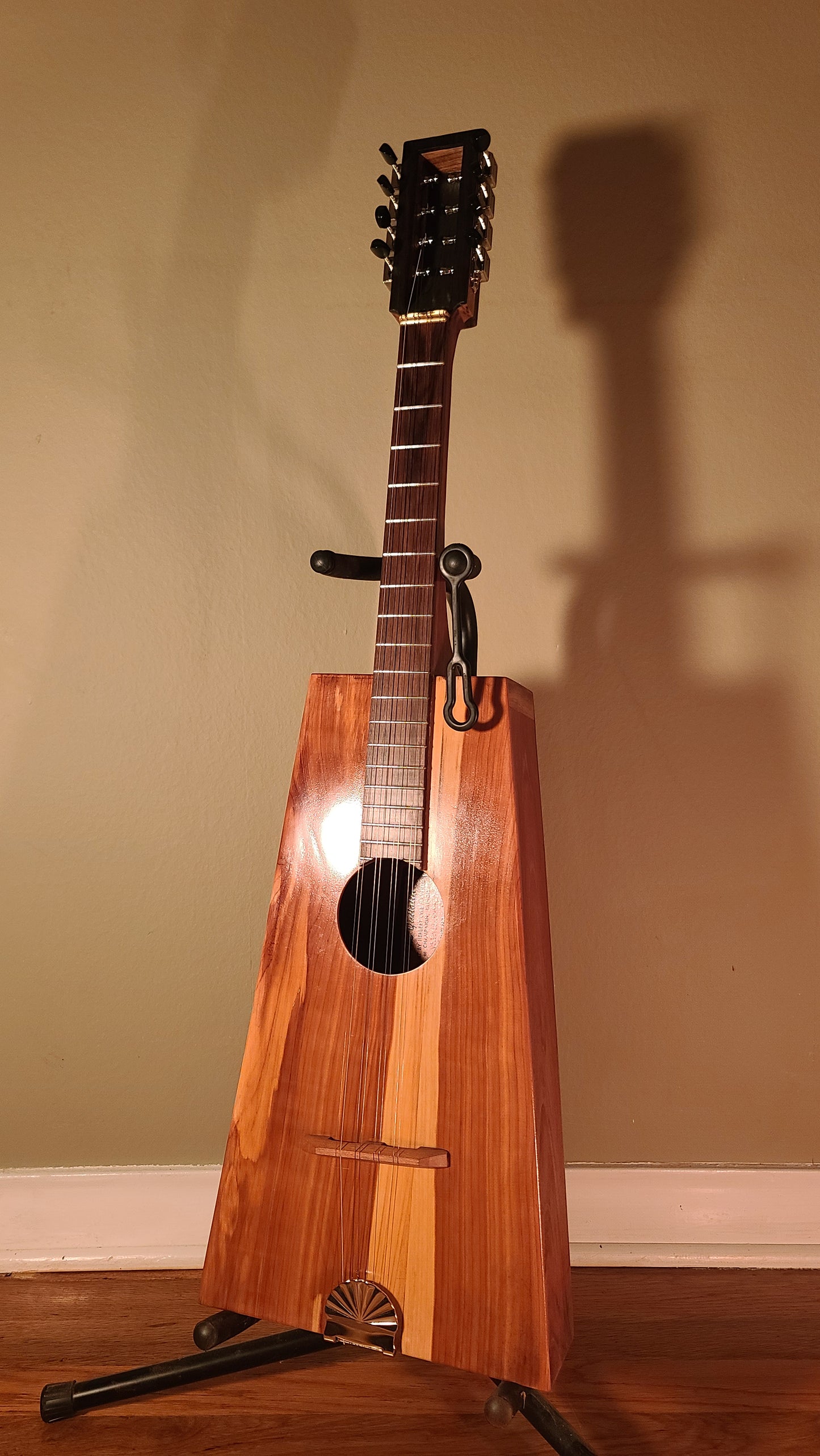 Mayfield Instrument Number 125 - Guitalin LMN-8
