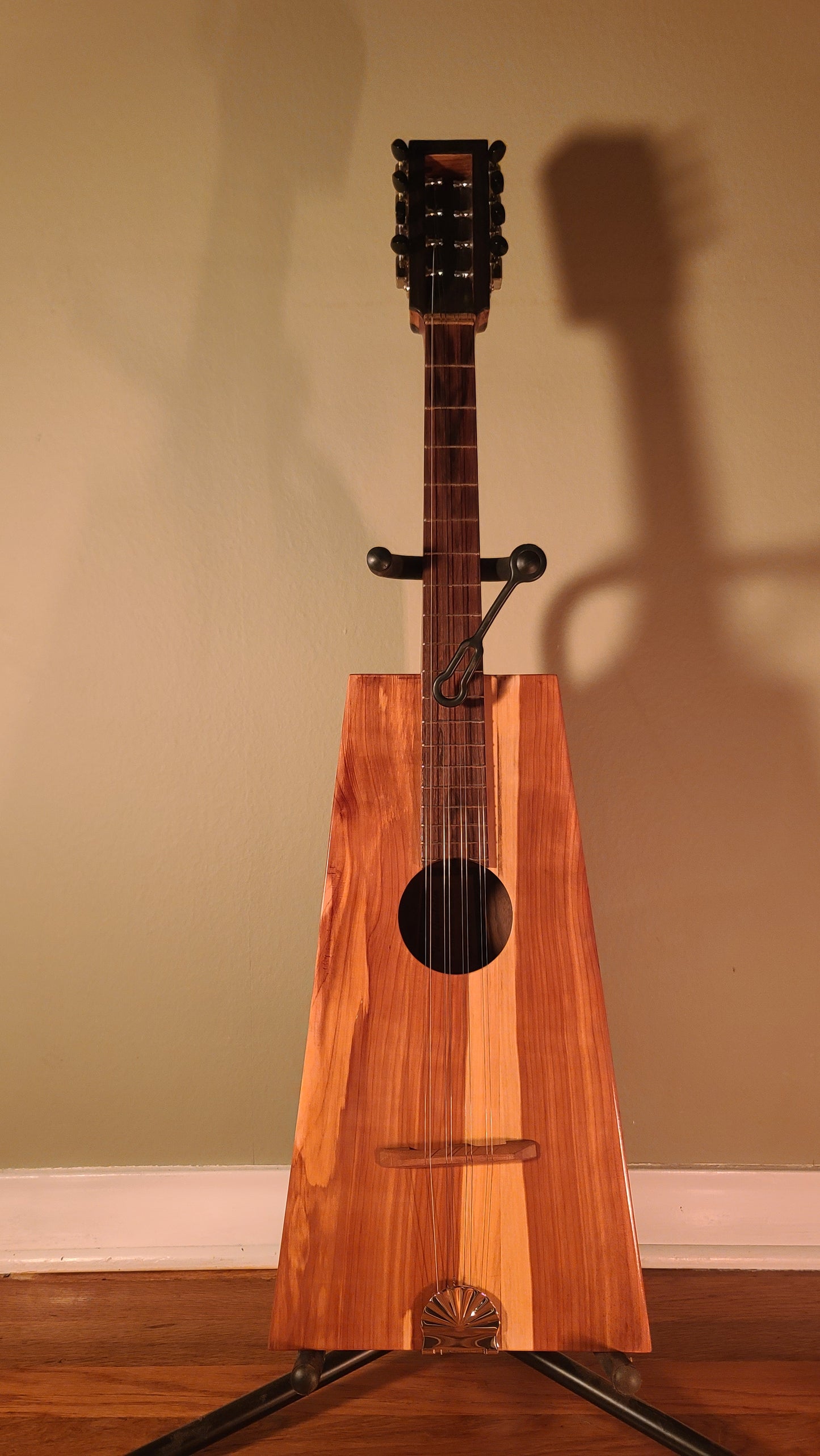 Mayfield Instrument Number 125 - Guitalin LMN-8
