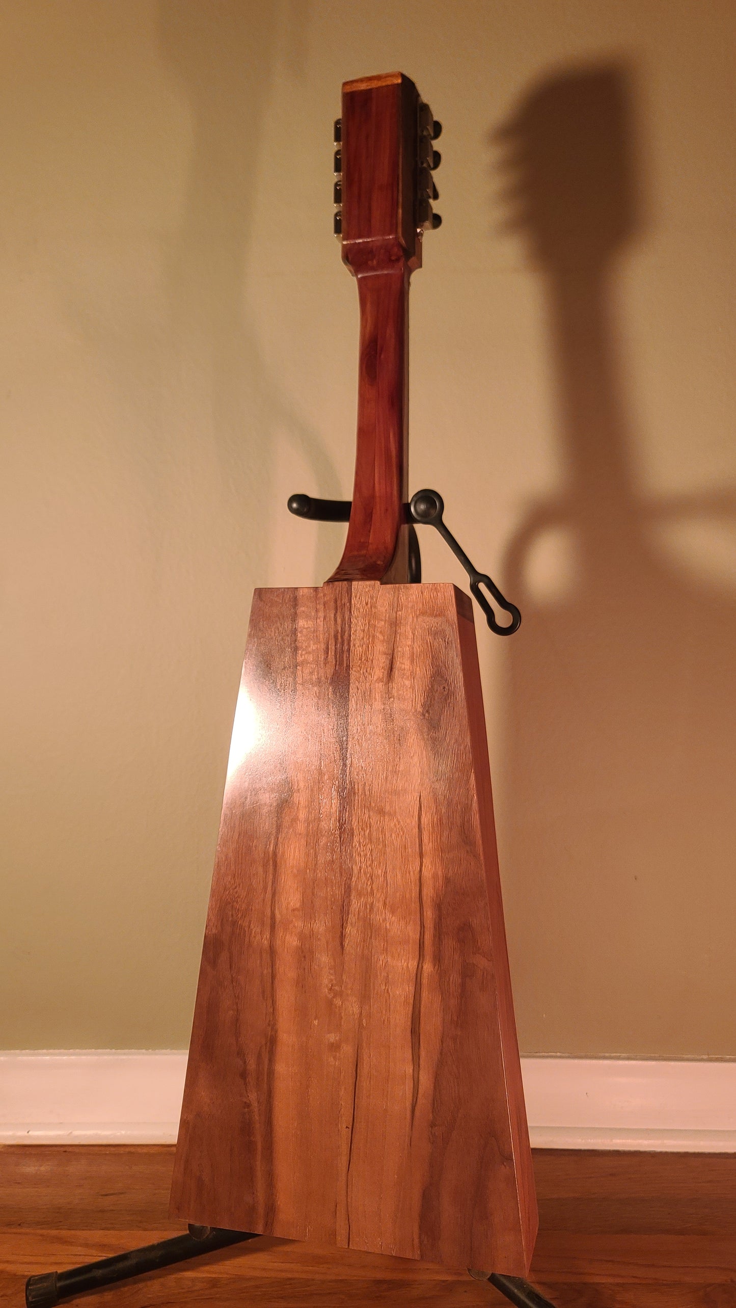 Mayfield Instrument Number 125 - Guitalin LMN-8