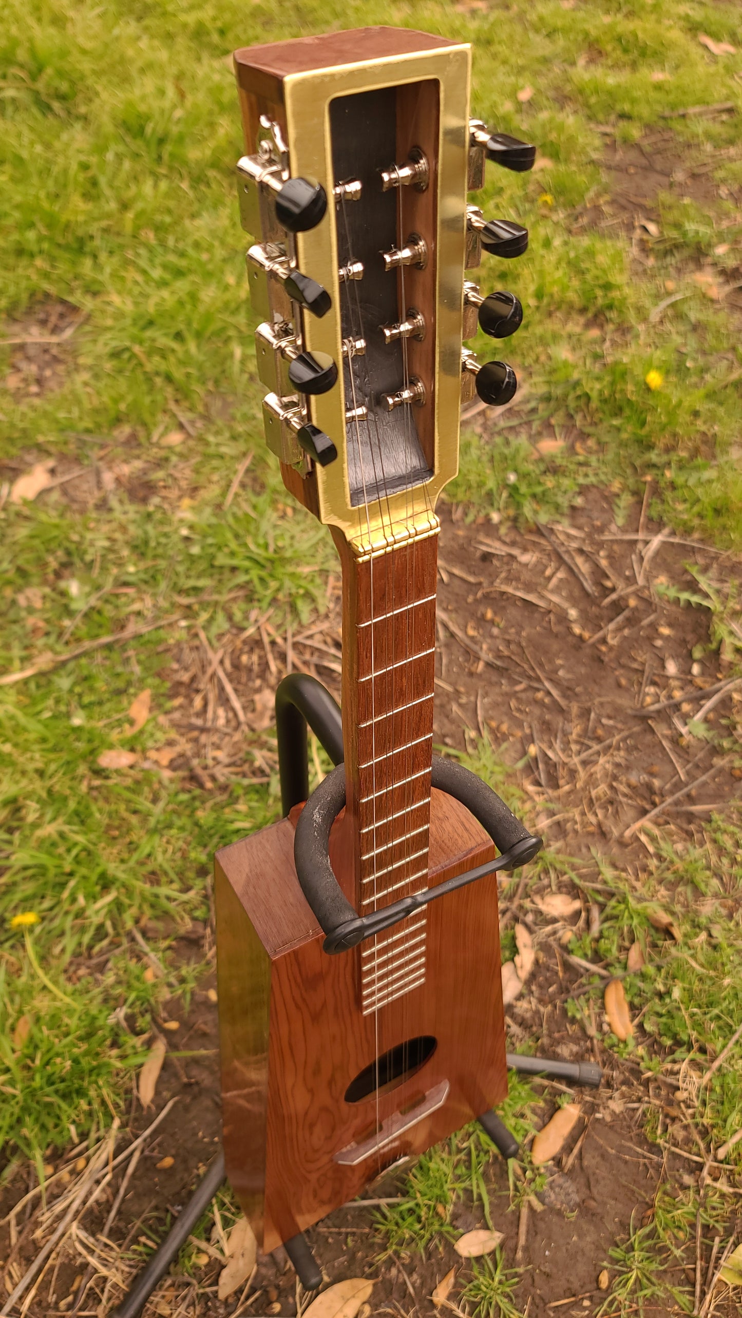 Mayfield Instrument Number 124 - Guitalin ODE-3