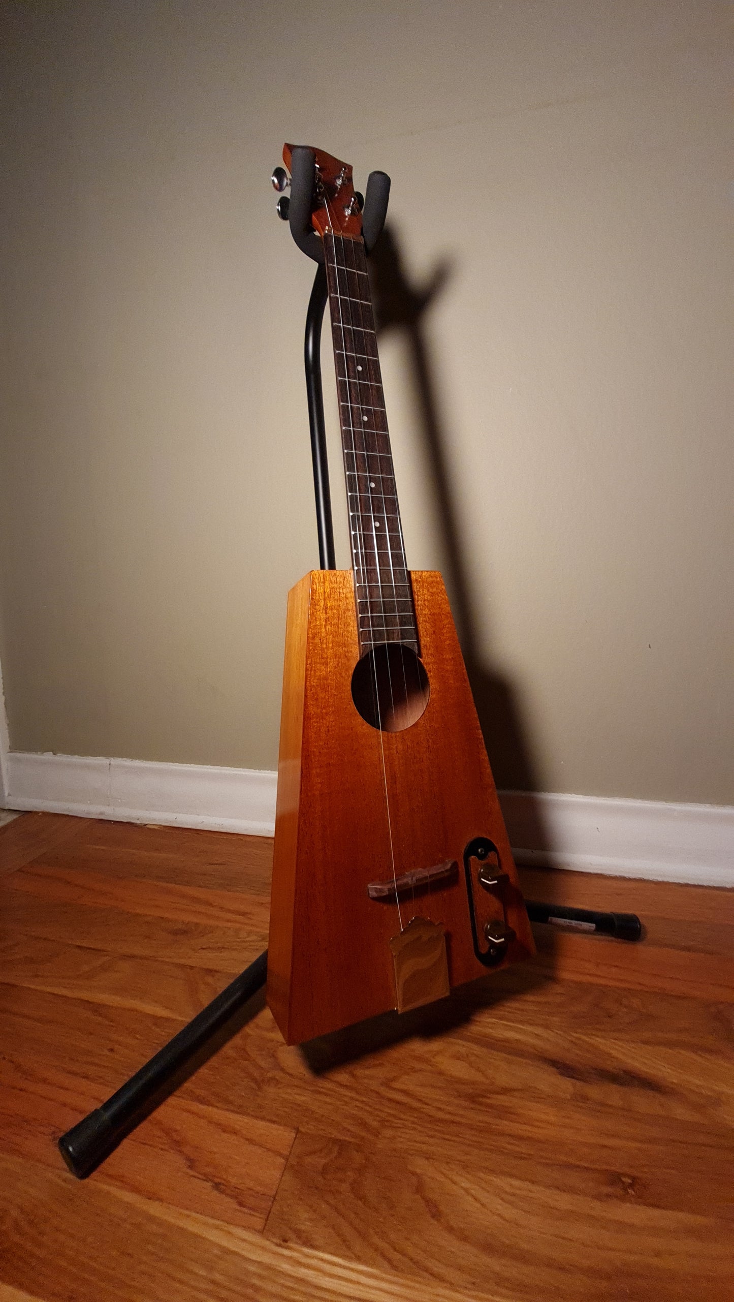 Guitaluke (5-String Ukulele)