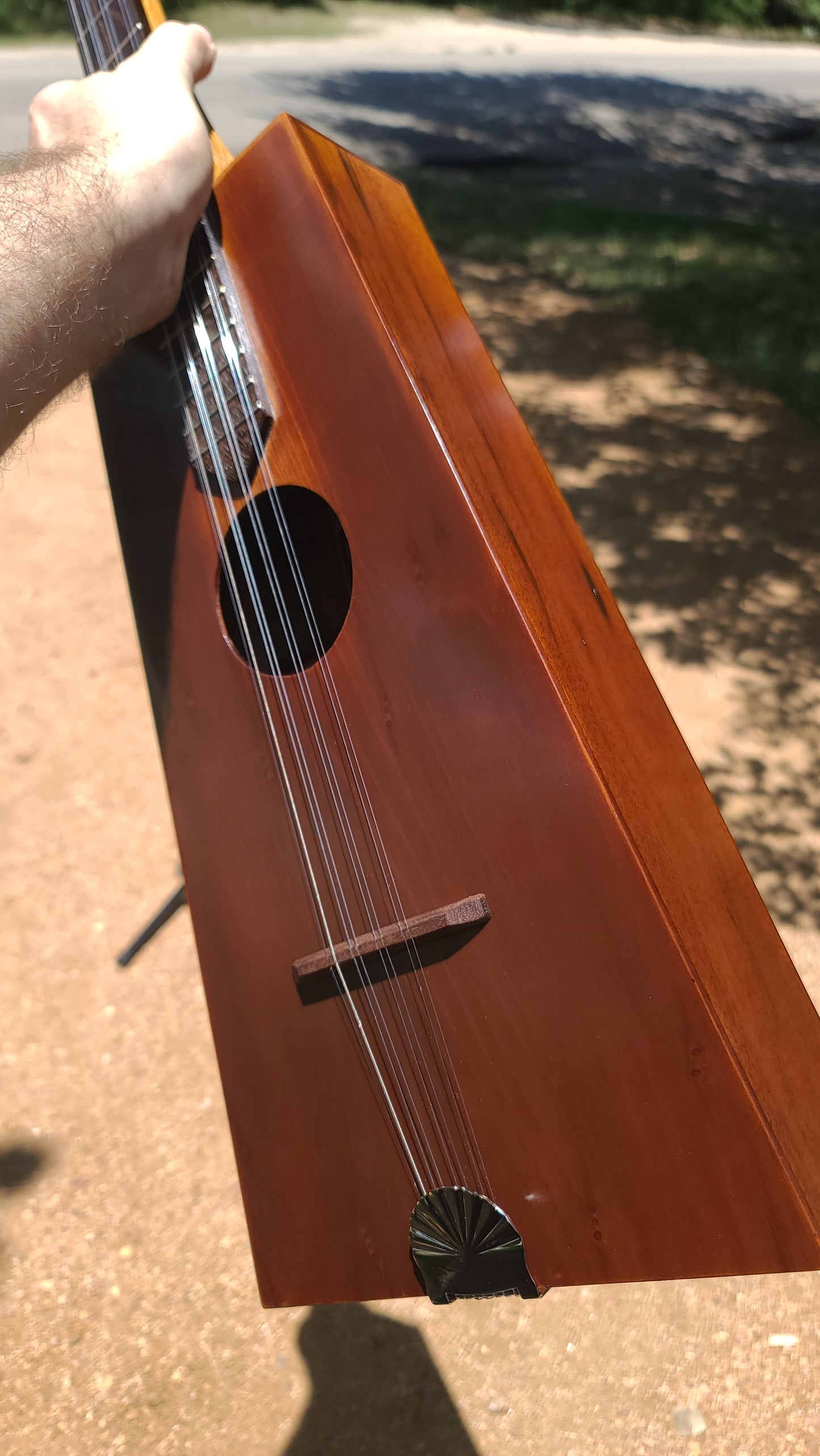 Mayfield Instrument Number 129 - Guitalin VBE-1